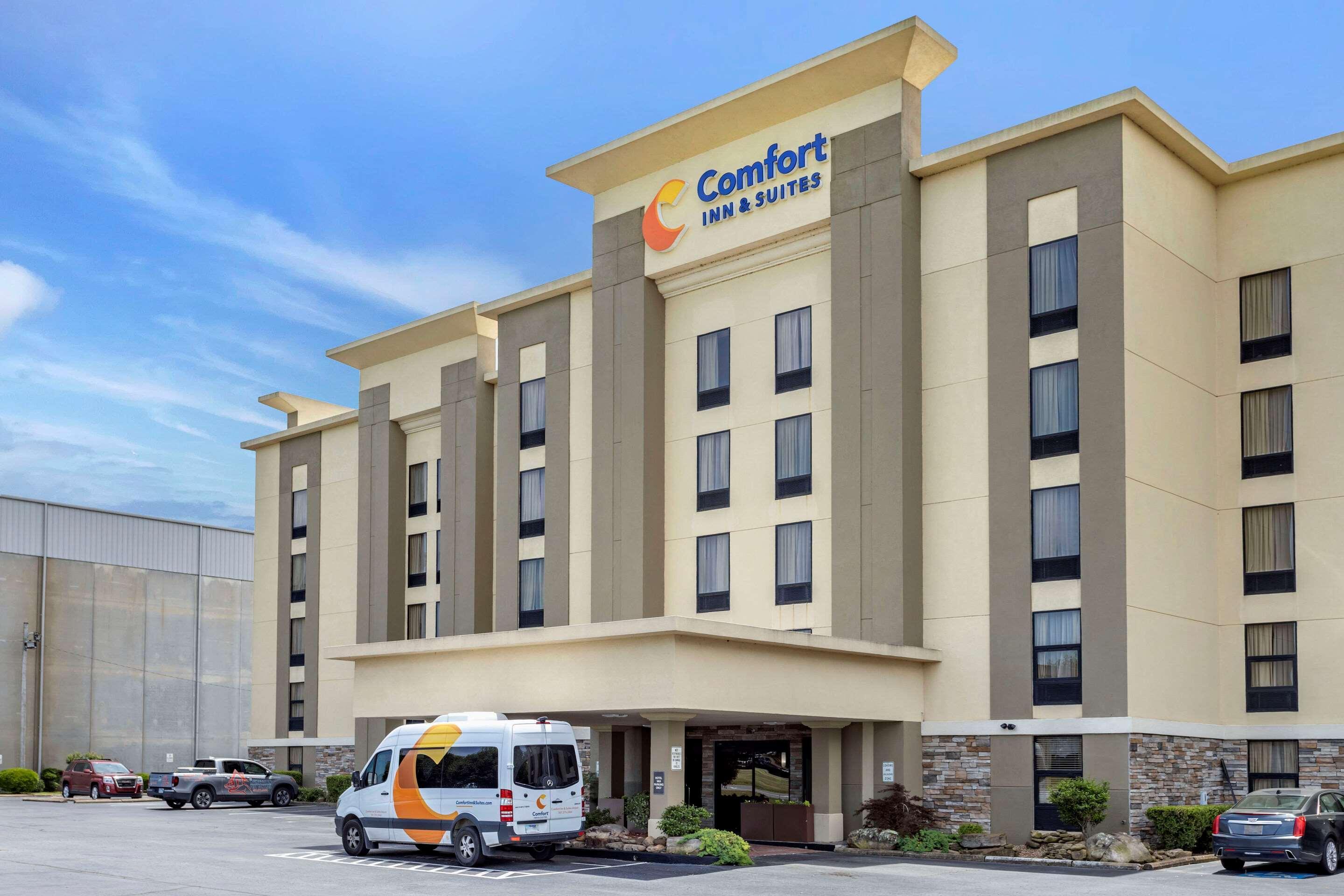 Comfort Inn & Suites Airport Little Rock Exterior photo